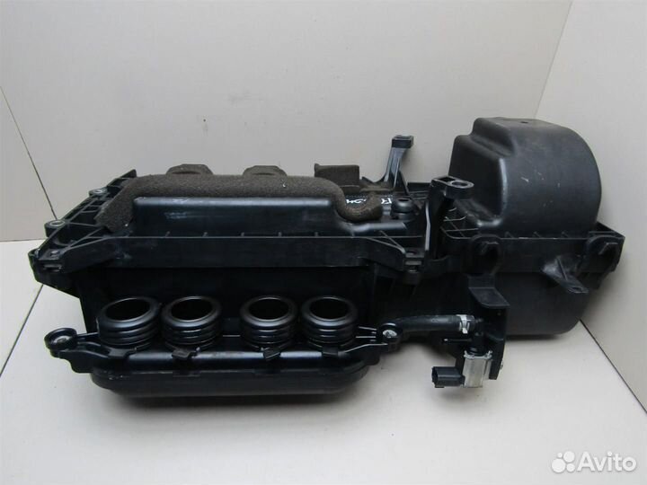 Корпус воздушного фильтра Nissan Micra (K12E) 200