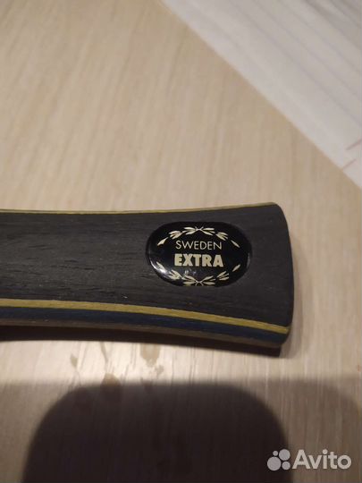 Теннисная ракетка