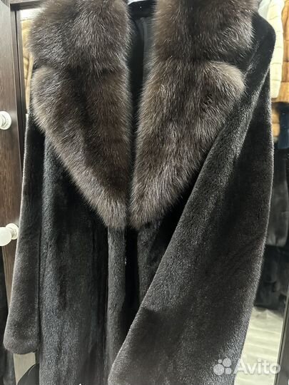 Шуба норковая blackglama Due Fratelli с соболем