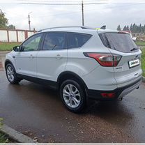 Ford Kuga 1.5 AT, 2018, 41 000 км, с пробегом, цена 2 080 000 руб.