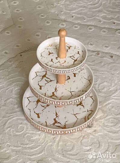 Конфетница, фруктовница фарфоровая