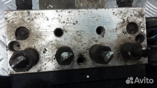 Блок ABS nissan X-trail T30 (TML18KW01)