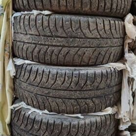 Bridgestone Ice Cruiser 7000 205/55 R16