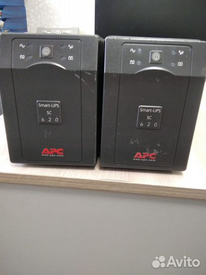 Источник бесперебойного питания Smart-UPS SC 620