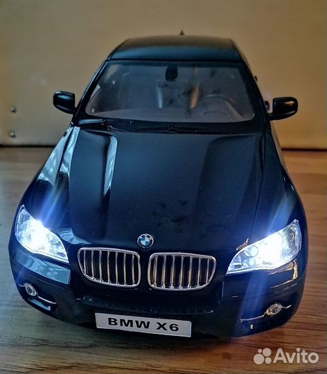 Радиоуправляемая модель 1:14 автомобиля BMW X6