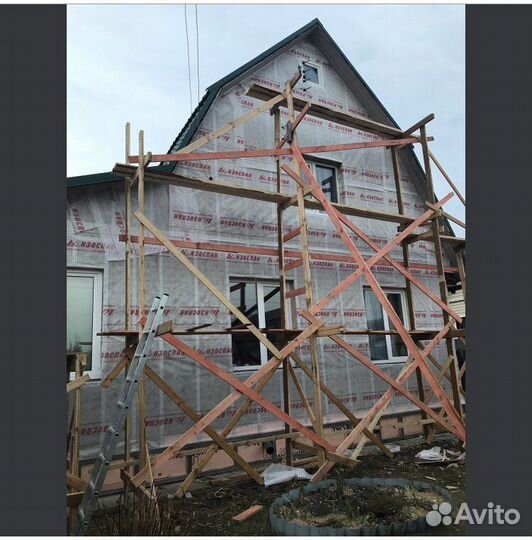 Бригада строителей