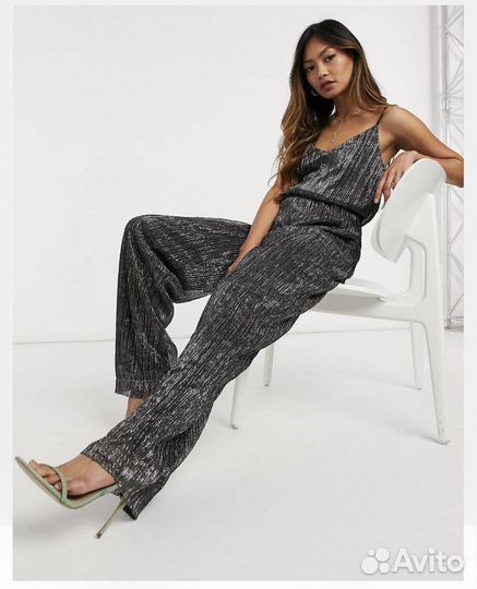 Комбинезон женский