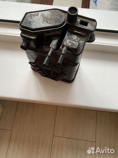 Абсорбер паров топлива б/у Опель Astra J оригинал