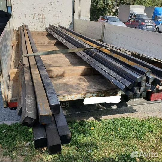 Квадрат стальной