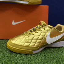 Nike tiempox r10 best sale