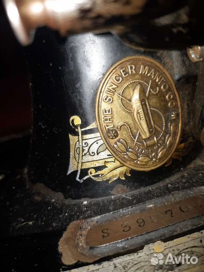 Швейная машина зингер Singer