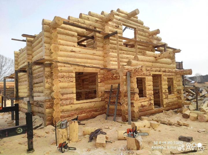 Сруб дома в чашу