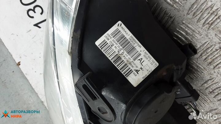 Фара левая Renault Megane 3 2011