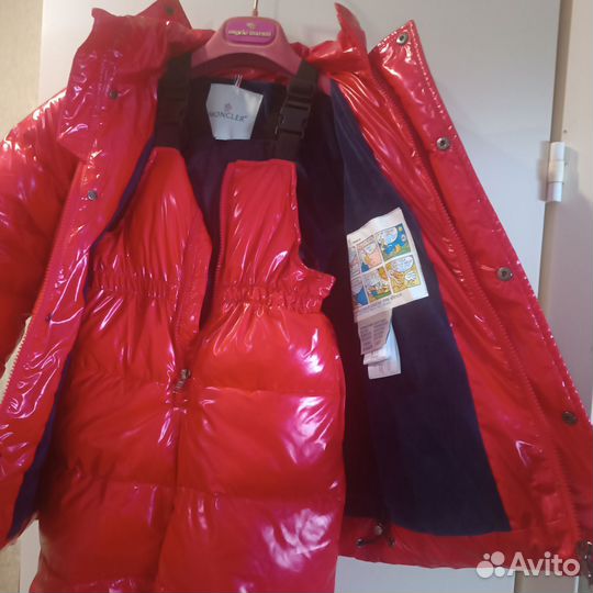 Зимний костюм для девочки moncler 104