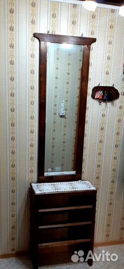 Обувница, зеркало, ключница (прихожая)