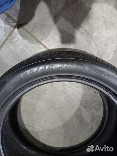 Pirelli P Zero 255/45 R19 104Y