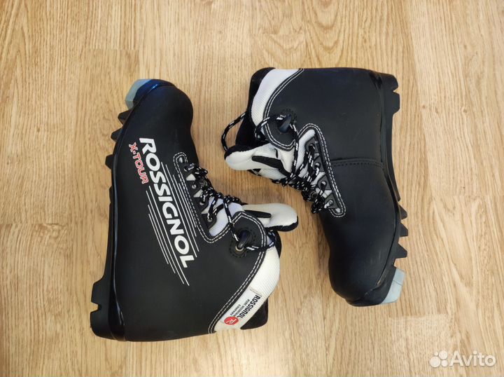 Лыжные ботинки Rossignol x-tour р. 35