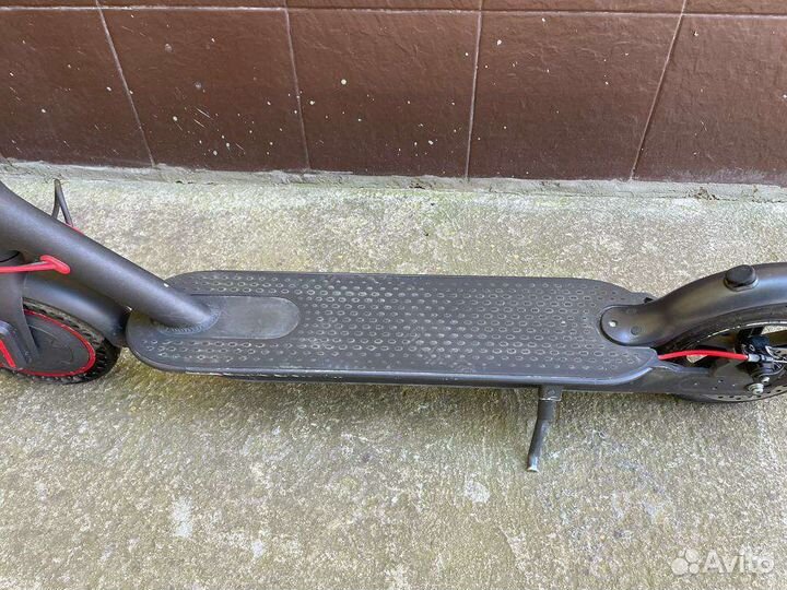 Электросамокат Xiaomi m365 pro