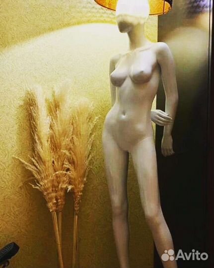 Торшер-манекен напольный