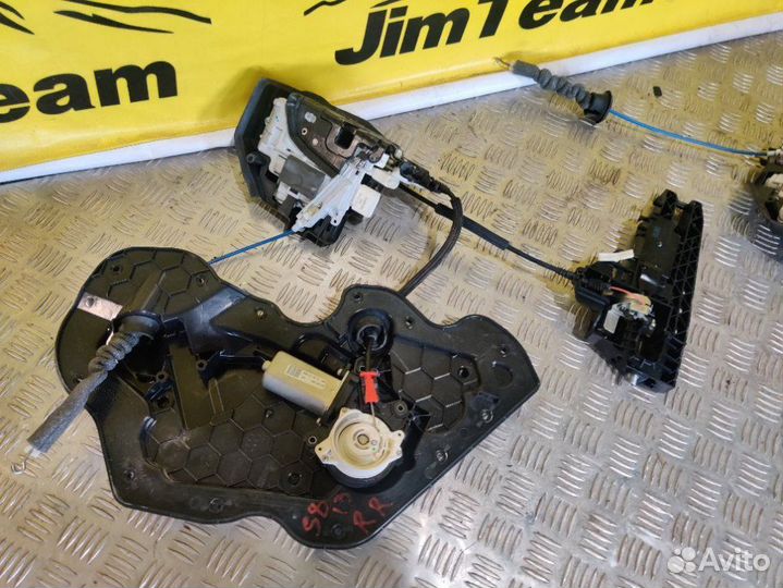 Доводчик двери Audi S8 D4 4H2 4H8 cgta 2013