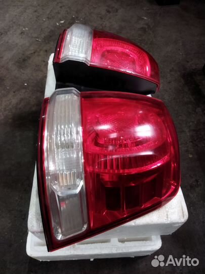 Задний фонарь Toyota Land Cruiser 200 (07 -12 г.в