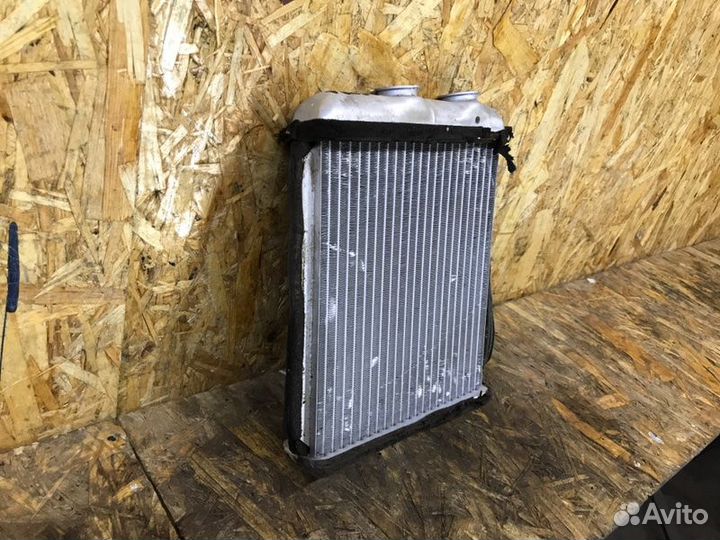 Радиатор печки Opel Astra H седан 1.8 2011