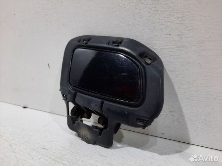 Крышка форсунки омывателя фар передняя правая Land