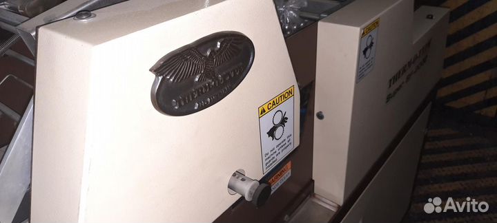 Автоматическая тиснильная машина