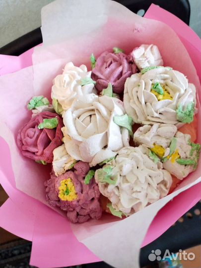 Макаруны,цветы и букеты из зефира