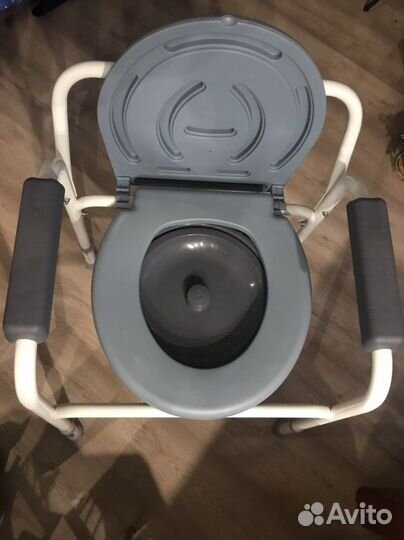 Кресло туалет