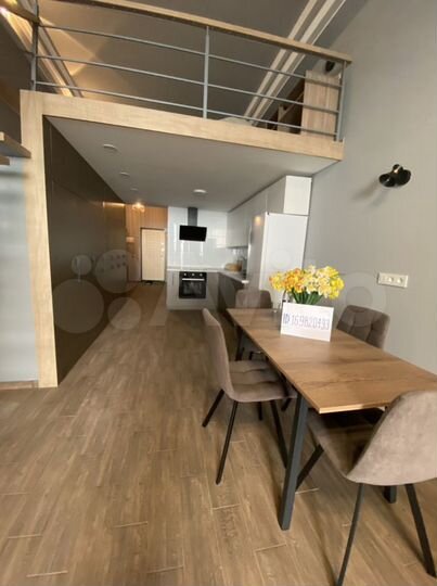 1-к. квартира, 64 м², 8/10 эт.