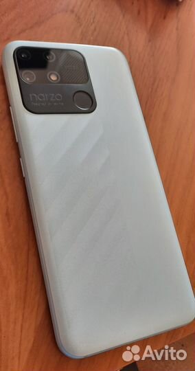 Продам смартфон