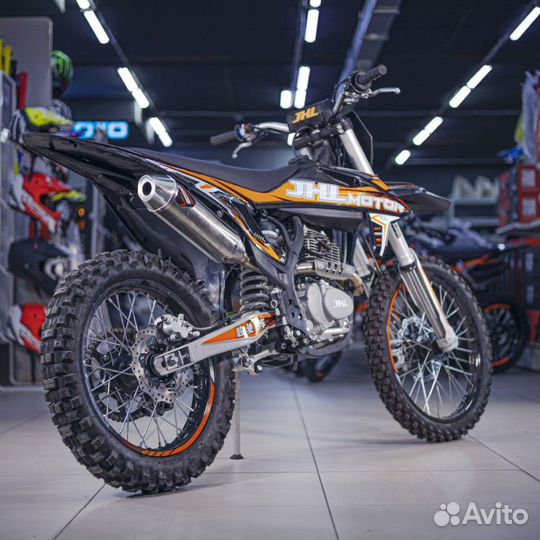 Мотоцикл jhlmoto JHL LX1 CB250 (172FMM-3A)