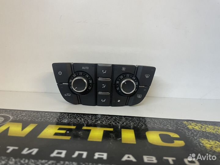 Блок управления климатом Astra j Астра