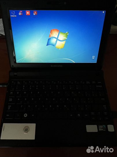 Нетбук Samsung N150 Plus