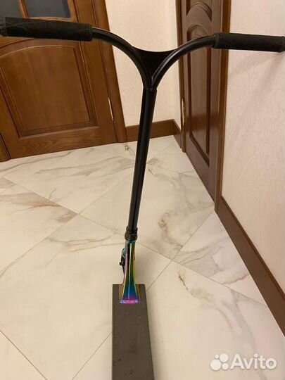 Трюковой самокат Skip