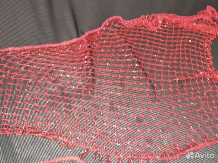 Платок вышитый бисером