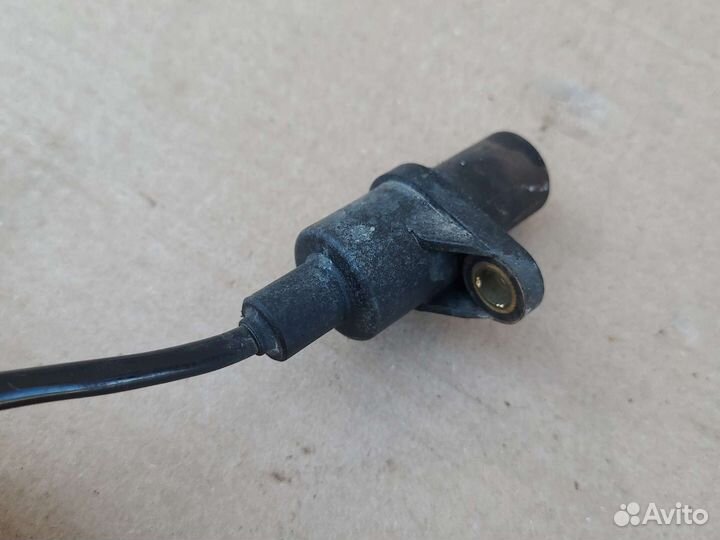 Датчик коленвала Hyundai Elantra XD Accent 2