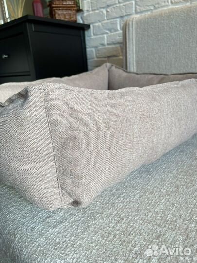 Лежанка для собак малых пород и кошек