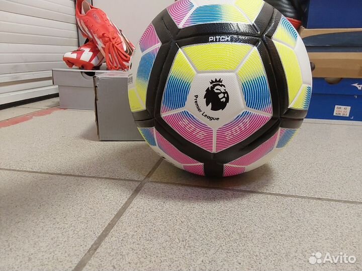 Футбольный мяч