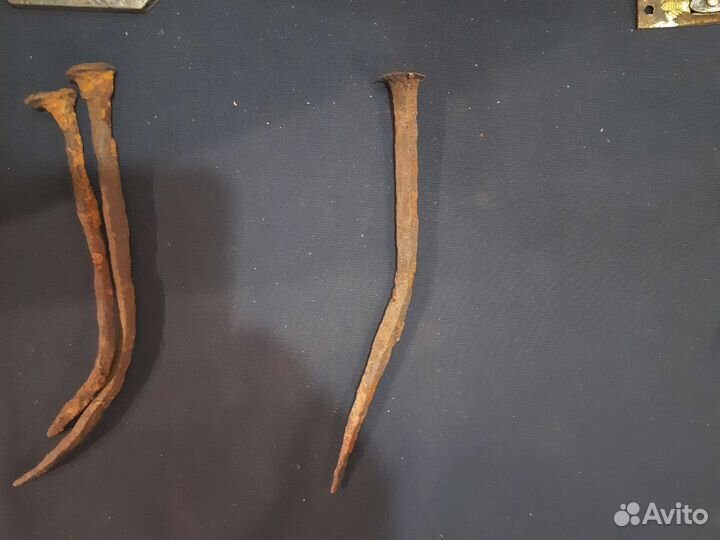 Старинные кованные гвозди 19 век