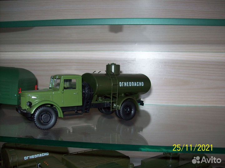 Бензовоз маз 200