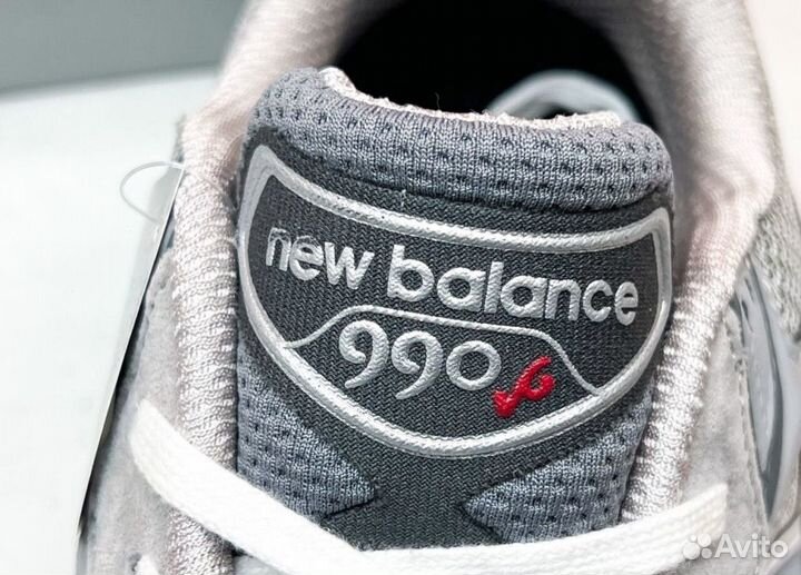 Кроссовки New Balance 990v6