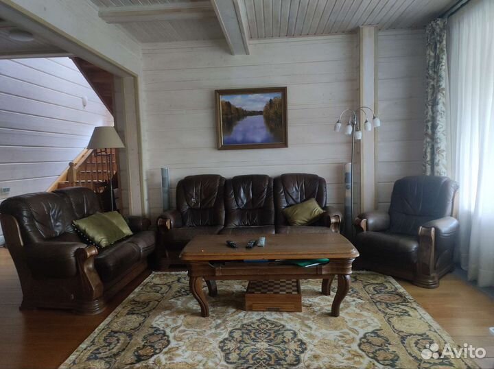 Диваны и кресла