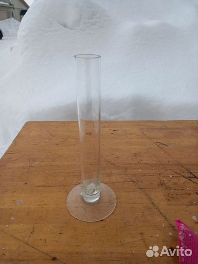 Элегантная ваза