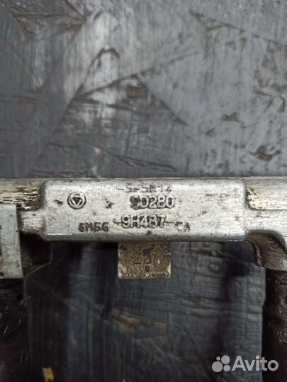 Топливная рампа Ford Focus 2