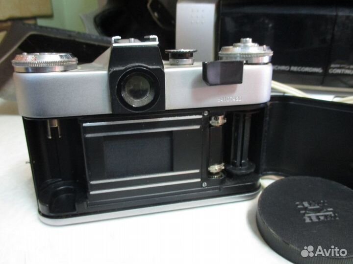 Фотоаппарат Зенит-Е СССР со вспышкой