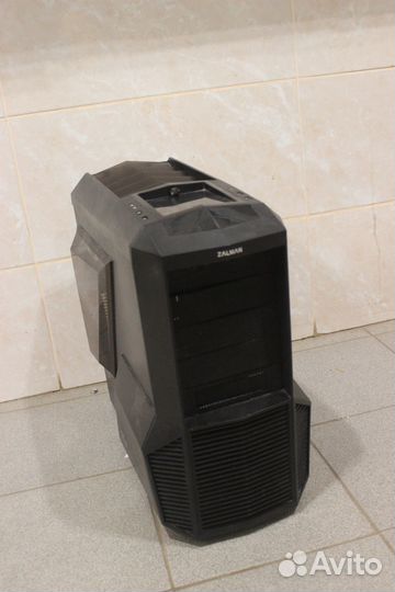 Zalman z11 ATX usb3.0 4-fan, можно с бп 550w и dvd