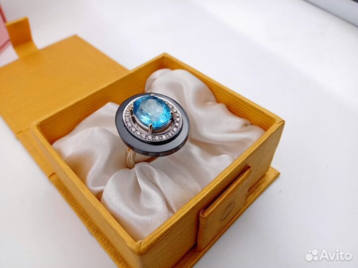 Стильный крупный комплект, золото 750, Италия