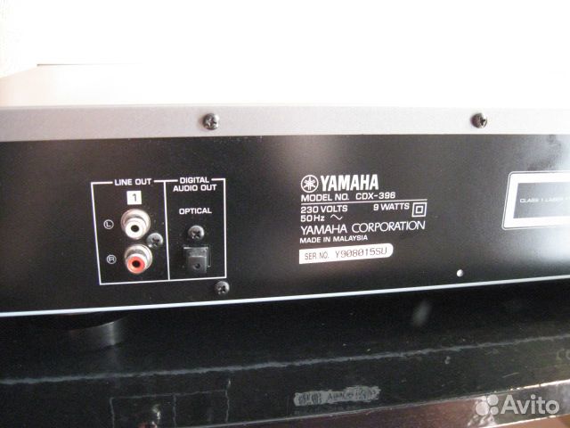 CD проигрыватель Yamaha